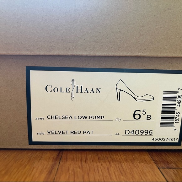Cole Haan red patent leather pumps - Picture 5 of 5